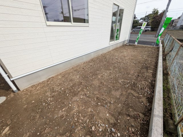 下妻市下妻丁　第4　新築戸建て　2号棟の庭|日当たりや広さを現地で体感してください。理想のガーデニングや家庭菜園を始めてみませんか。