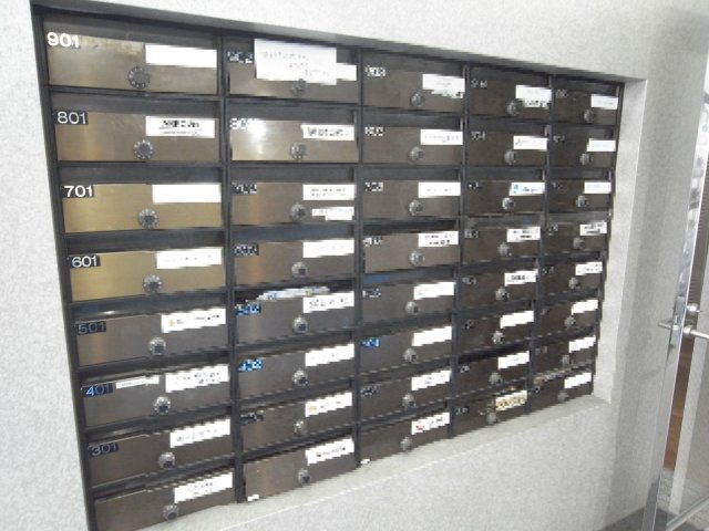 吹田市江坂町１丁目の店舗事務所