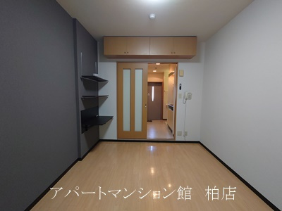 パティオ坂巻の洋室