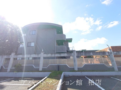 パティオ坂巻の外観