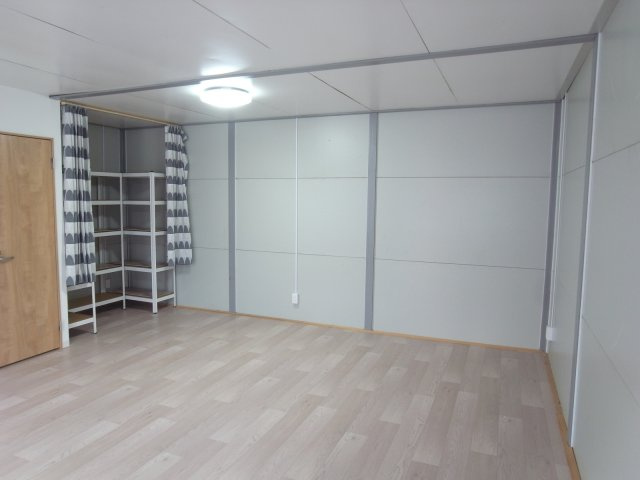 茨木市沢良宜浜１丁目の店舗事務所