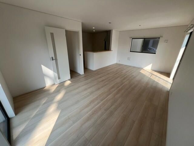 クレイドルガーデン熊本市中央区国府本町第５－２号棟の居間・リビング