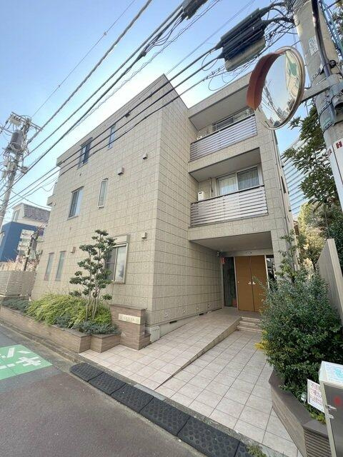 クレセール南青山の間取り