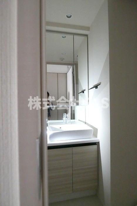 港区南麻布２丁目の賃貸マンションの洗面所