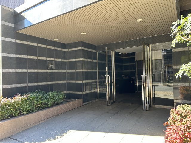 パークホームズ市川一丁目のエントランス|清潔なエントランスです
