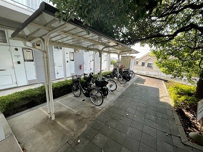 レオパレスシモジンのその他|駐輪場