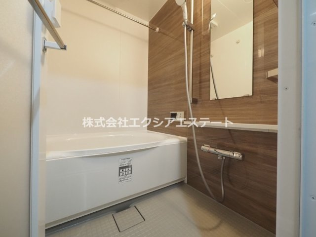 パークハイム南加賀屋の浴室