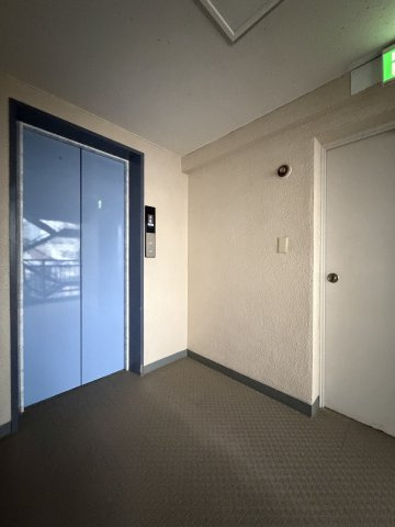 中野区中野５丁目の中古マンションのその他共用部分|エレベーター