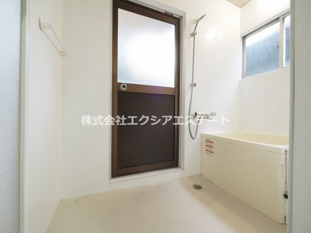 石神マンションの浴室