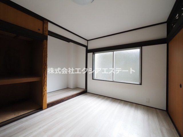 石神マンションの寝室