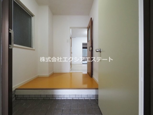 石神マンションの内装