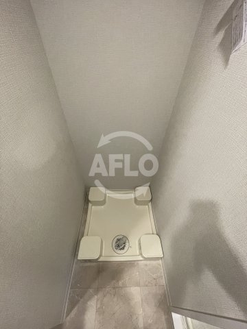エスリードレジデンス大阪福島サウスフラッツの洗面所|エスリードレジデンス大阪福島サウスフラッツ　洗濯パン