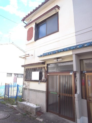 箕面市西小路４丁目の店舗事務所