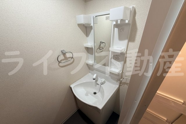 グランパシフィック大今里の独立洗面台