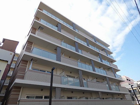 神戸市東灘区甲南町１丁目の賃貸マンションの外観