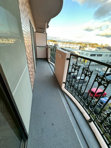 西宮市大森町の賃貸マンションのバルコニー