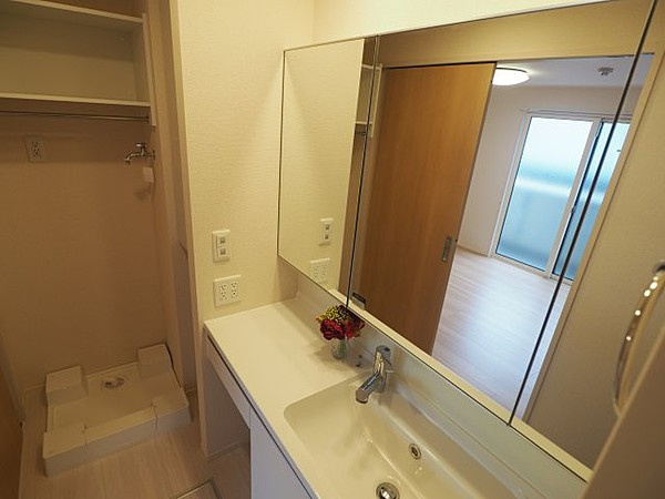 神戸市東灘区本山中町１丁目の賃貸マンションの洗面所