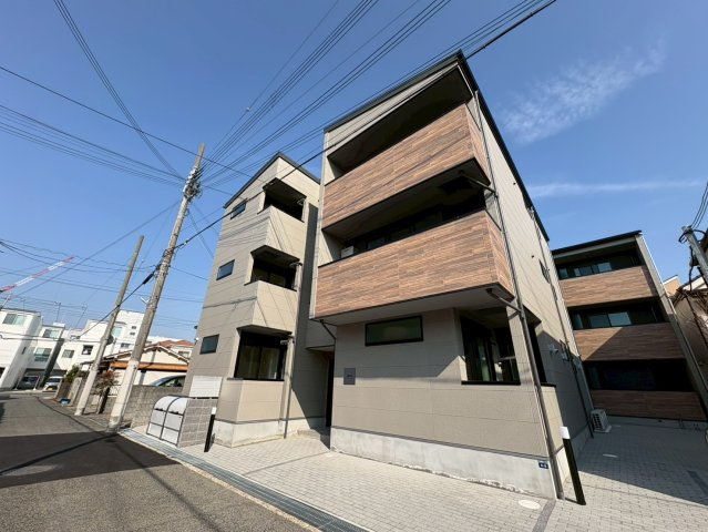 神戸市東灘区住吉南町２丁目のアパートの外観