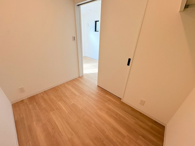 神戸市東灘区住吉南町２丁目のアパートの居間・リビング