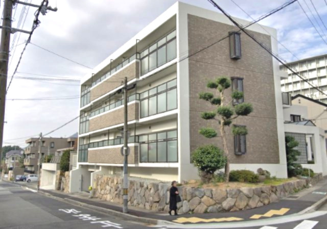 六甲司ハウスの外観