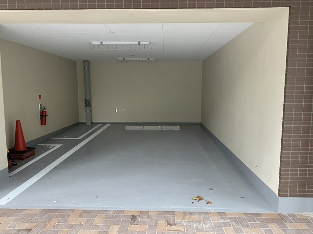 フレンシア文京関口の駐車場