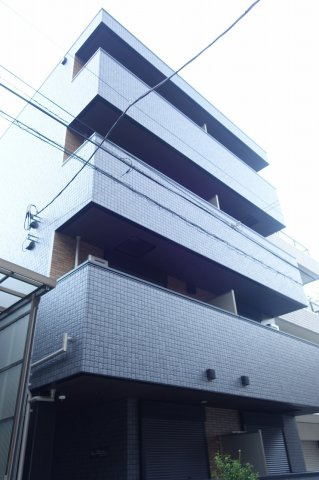 入谷シャノワール