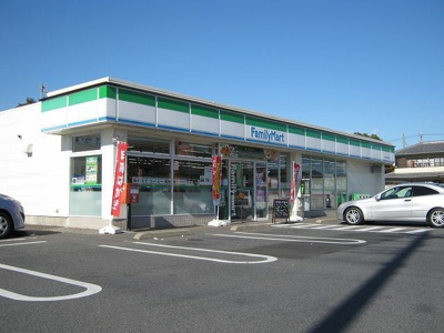 【周辺】 | シュトローム・ティー | ファミリーマート日野屋伊勢崎南まで500m