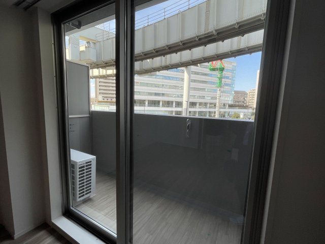 プライムメゾン千葉新町のバルコニー