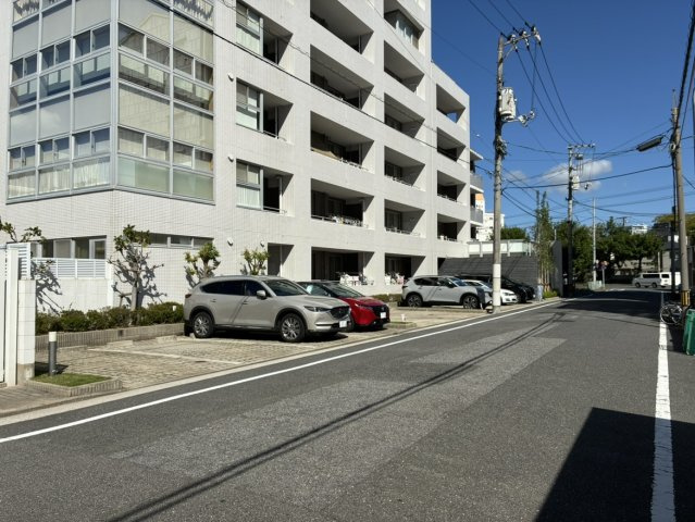 アーバンビュー白島コンフォートパークの駐車場|2026年10月現在、機械駐車場は空き区画があります（12500円～14000円／月）