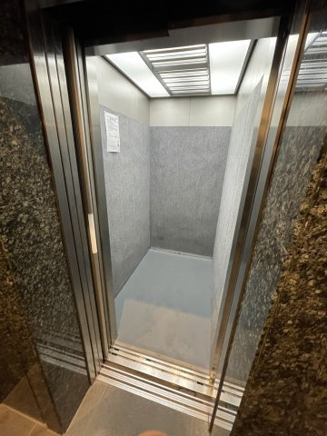 フラッツ志香