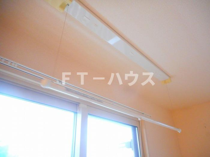 コリーヌ A棟の設備|室内物干し
