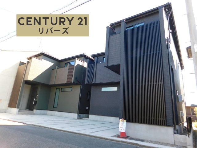 名古屋市中村区森田町３丁目の新築一戸建の外観|☆１号棟☆　　新価格！！いつでも見学できます♪（お問合せ当日、平日、水曜、夜間でもＯＫ）　駐車並列２台可！　ワイドリビング１８．９帖♪　床暖房・食洗機など設備充実♪　買い物や教育施設徒歩１０分圏内！