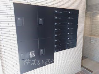 ルミエール落合のエントランス