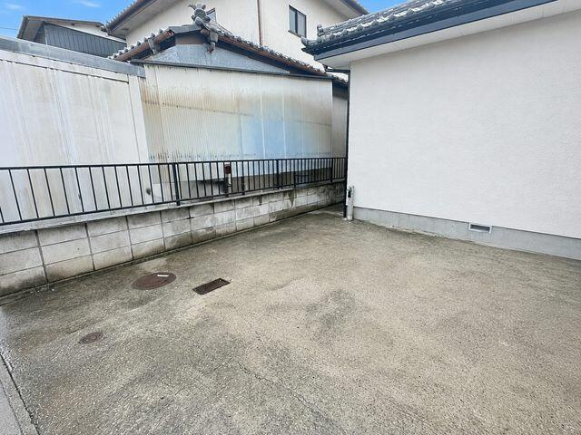 宇都宮市宮原５丁目　3LDK　中古住宅の駐車場