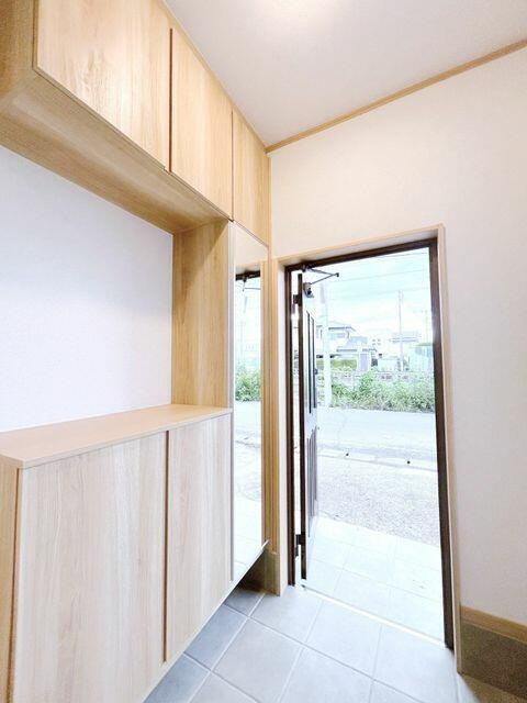 宇都宮市宮原５丁目　3LDK　中古住宅の玄関