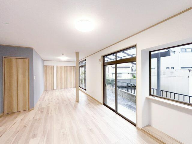 宇都宮市宮原５丁目　3LDK　中古住宅の居間・リビング