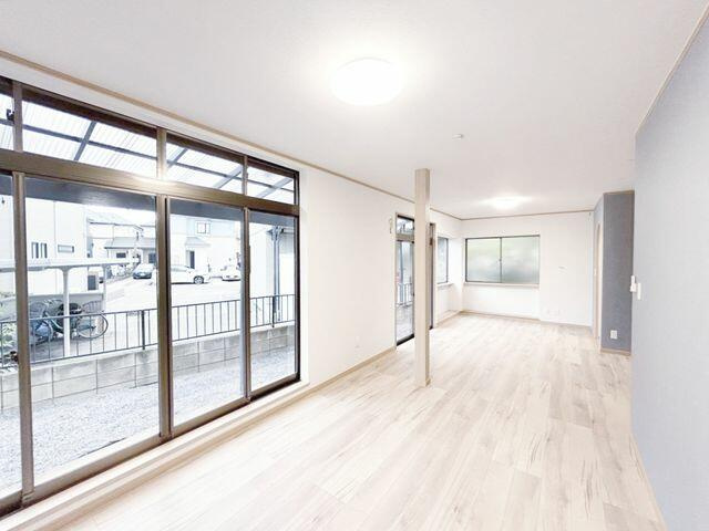宇都宮市宮原５丁目　3LDK　中古住宅の居間・リビング