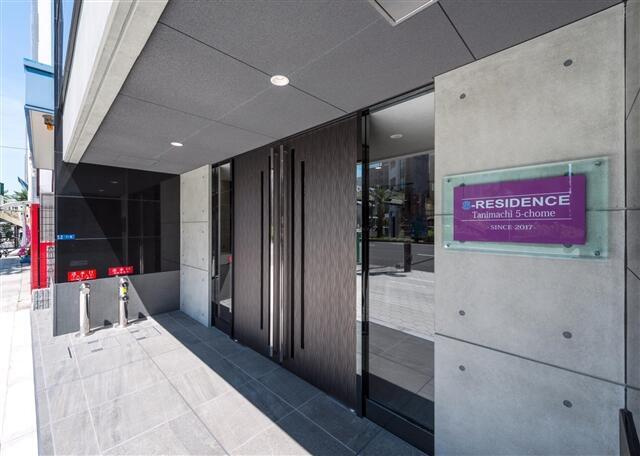 S-RESIDENCE谷町五丁目のエントランス