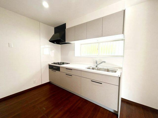 宇都宮市中岡本町　4LDK　中古住宅のキッチン
