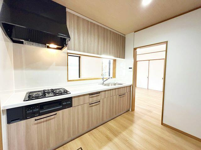 宇都宮市平出町　4LDK　中古住宅のキッチン