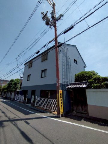 上野マンションの外観