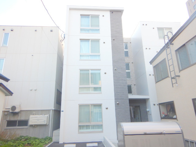 クレイパレス美園