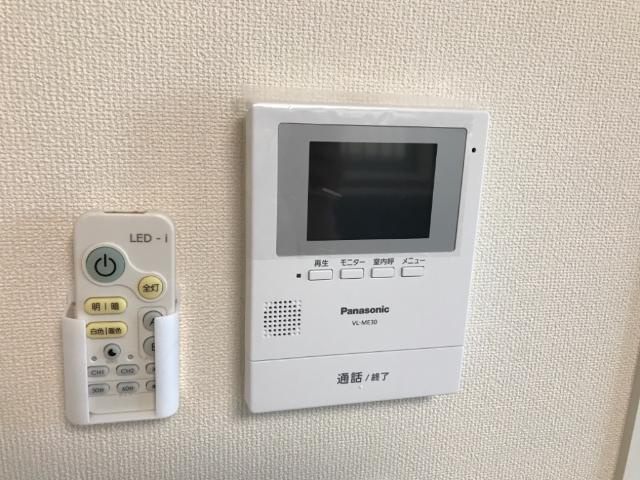 サブリエ防府の内装|カメラ付インターホン（イメージ）