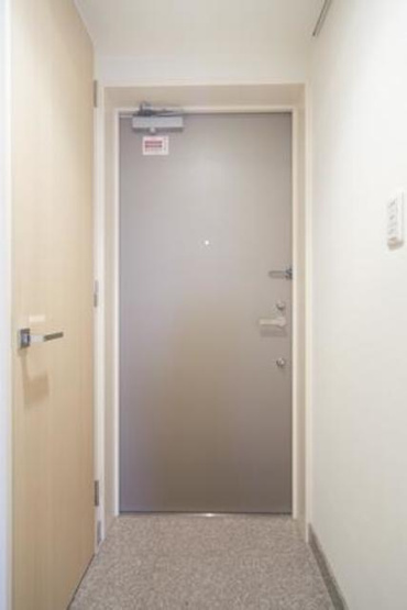 【玄関】 | ユニゾンタワー | ※写真は同タイプ住戸です。