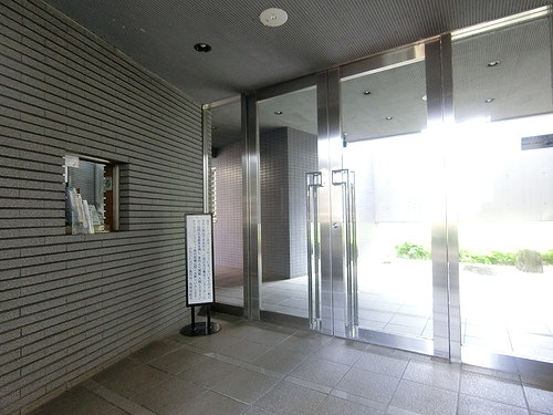 グランドメゾン高円寺南のエントランス|エントランス