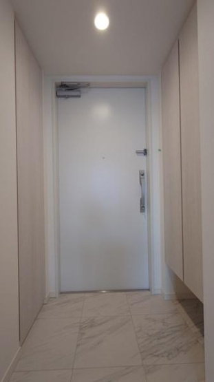 【玄関】