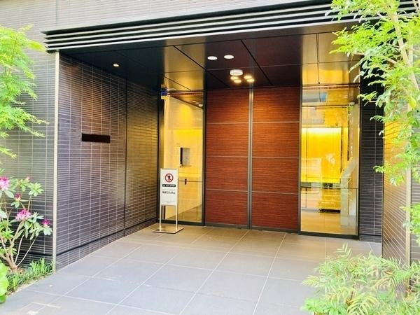 【エントランス】