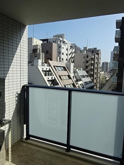 【バルコニー】