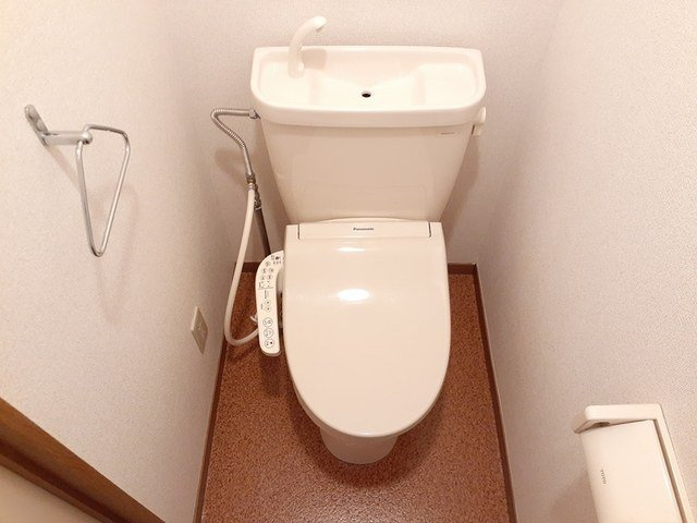 エスペランサのトイレ|清潔感のあるトイレです