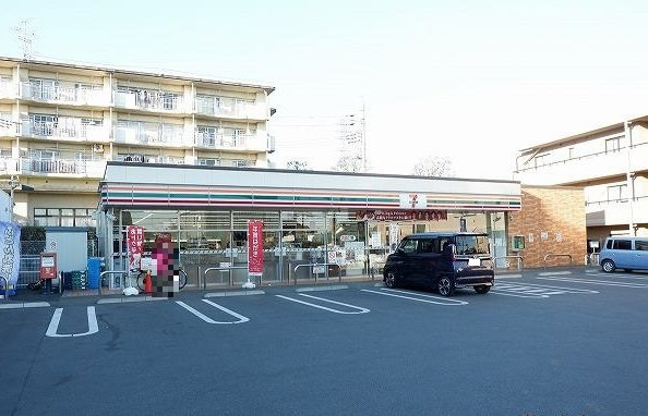 【周辺】 | イースト　ヴィレッジⅡ | セブンイレブン 東村山廻田町店まで450m